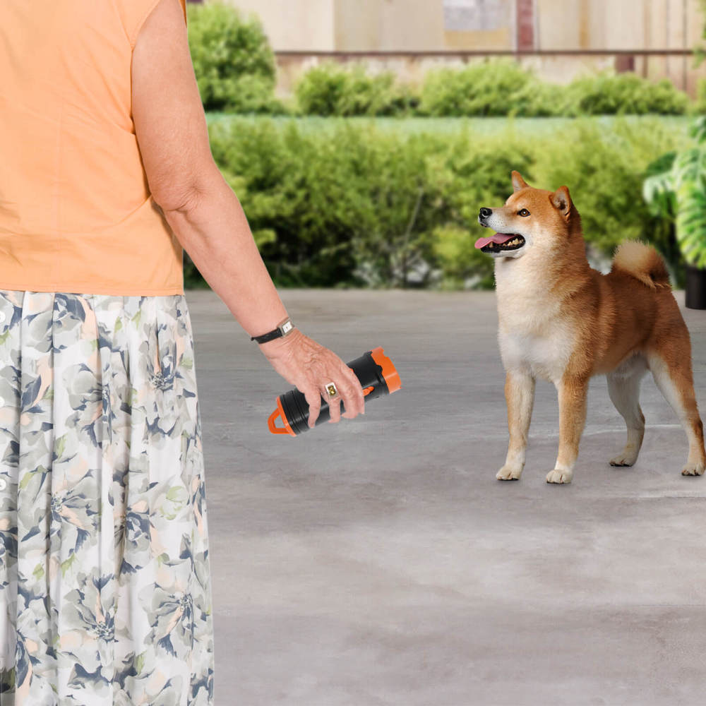 Ultrasonic Dog Repellent, Dog Bark Deterrent Device, Ultrasonic Dog Bark Deterrent