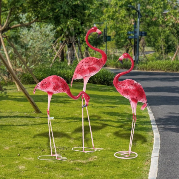 Pack of 3 Pink Flamingo Yard Decoration Garden Ornaments Flamingo Figurine Outdoor Flamingo Metal Sculpture Garden OrnamentsHome Decoration